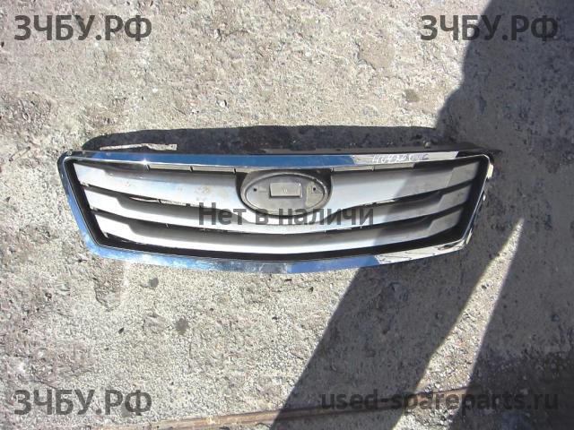 Subaru Legacy 5 (B14) Решетка радиатора