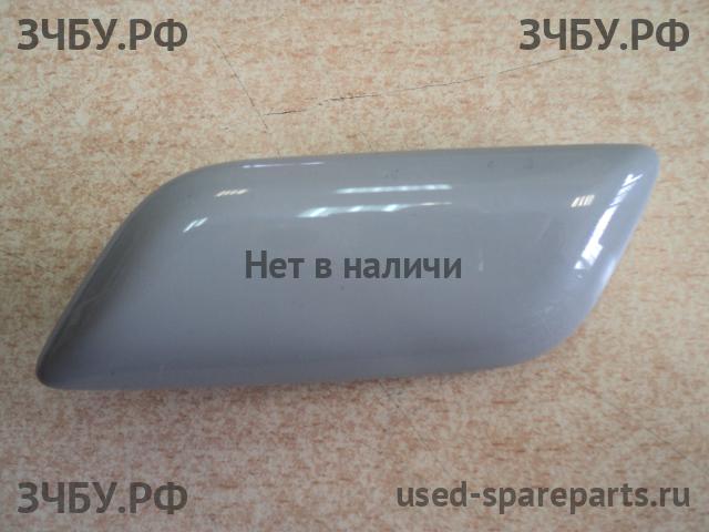 Toyota Camry 7 (V50) Крышка форсунки омывателя