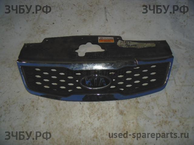 KIA Rio 2 Решетка радиатора