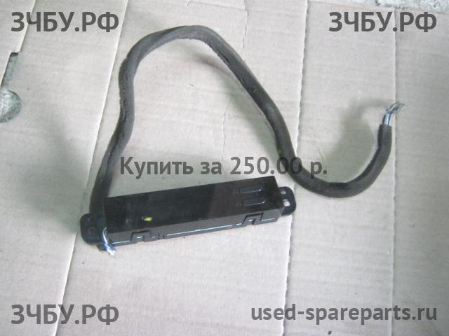 Nissan Maxima 3 (CA33) Часы