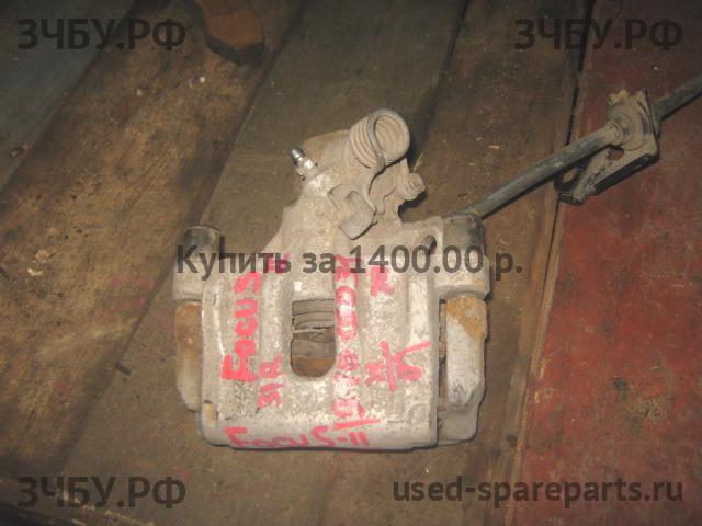 Ford Focus 2 Суппорт задний правый (в сборе со скобой)