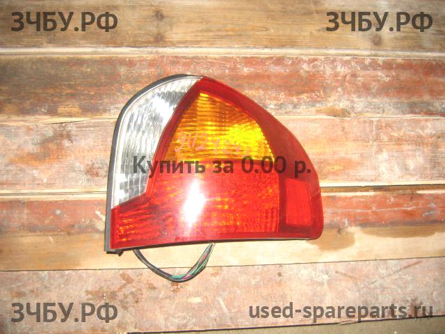 Hyundai Santa Fe 1 (SM) Фонарь правый