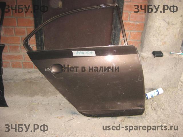 Volkswagen Jetta 6 Дверь задняя правая