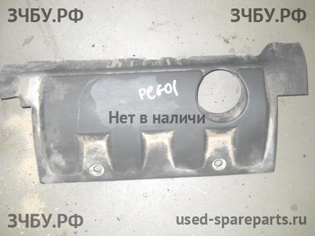 Peugeot 308 Накладка