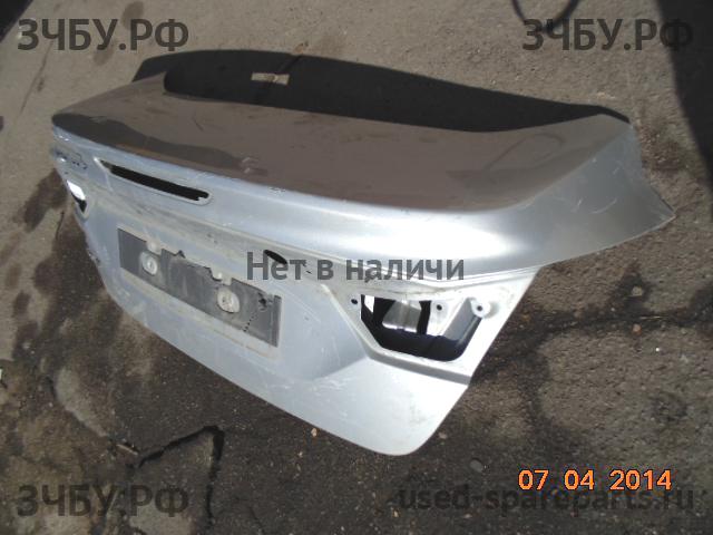 Ford Focus 3 Крышка багажника