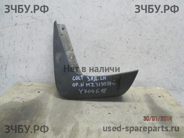 Mitsubishi Colt 6 (Z30) Брызговик задний левый