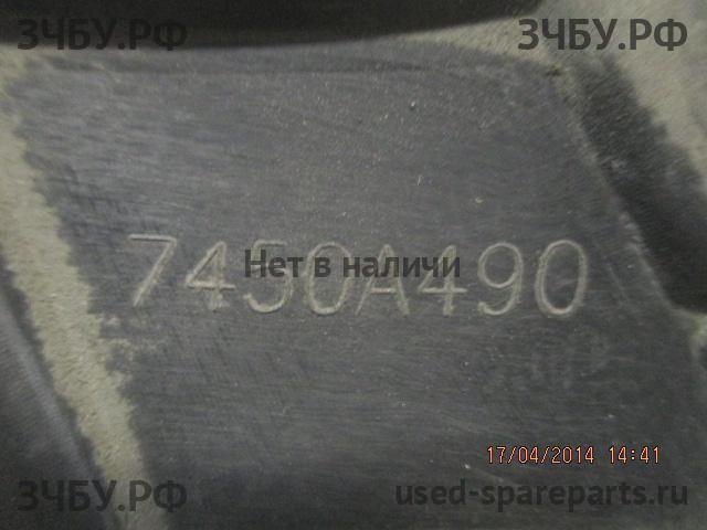 Mitsubishi Pajero/Montero Sport 2 (KH) Решетка радиатора