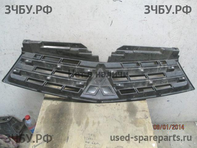 Mitsubishi L200 (4)[KB] Решетка радиатора