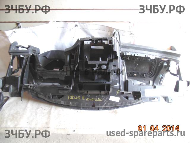 Ford Focus 3 Торпедо