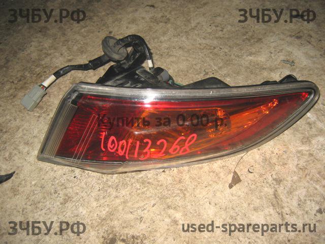Honda Civic 8 (5D) Фонарь правый