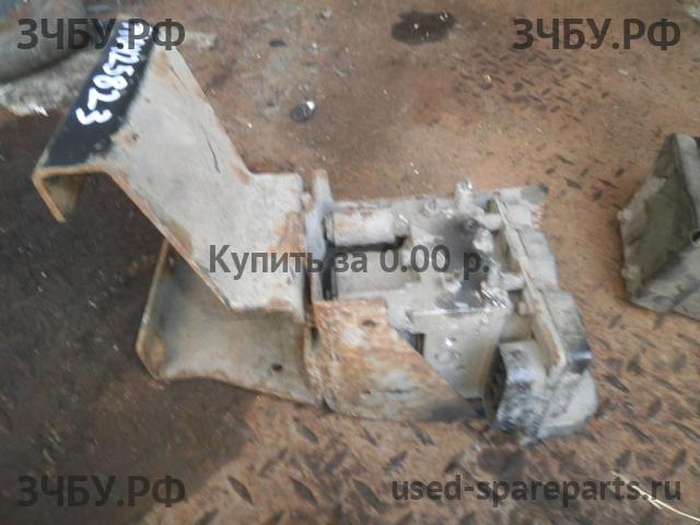 Isuzu NQR 75P Блок ABS (насос)