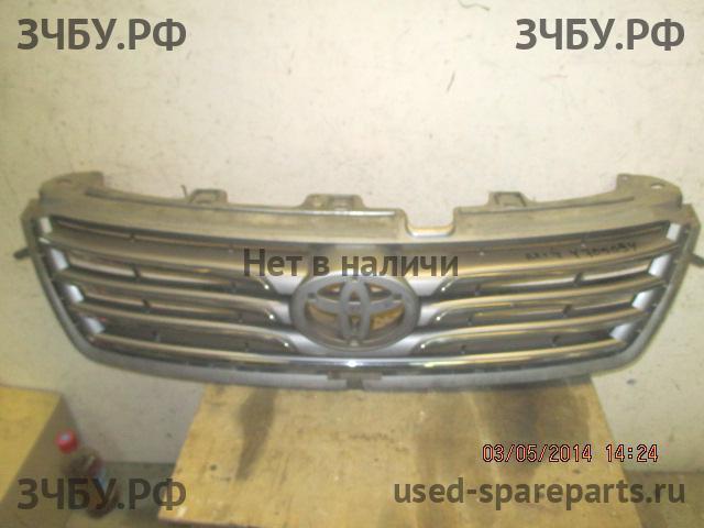 Toyota RAV 4 (3) Решетка радиатора