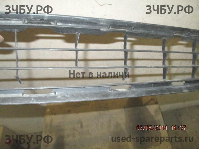 Toyota RAV 4 (3) Решетка в бампер