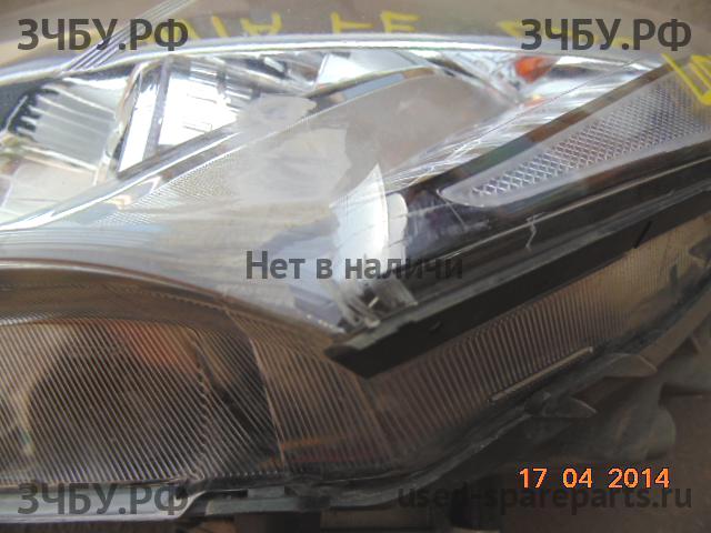 Hyundai Santa Fe 3 Фара левая