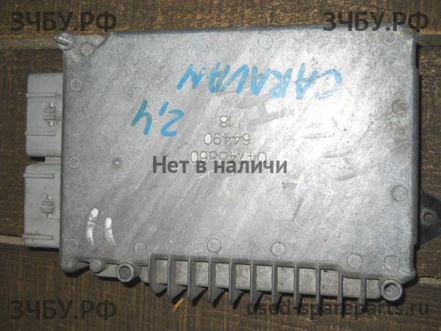 Chrysler Voyager/Caravan 4 Блок управления двигателем