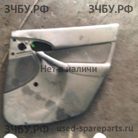 Ford Focus 1 Обшивка двери задней правой