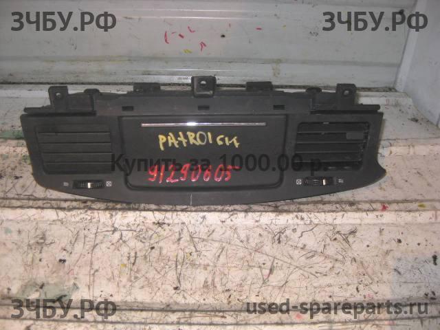 Nissan Patrol (Y61) Дефлектор воздушный