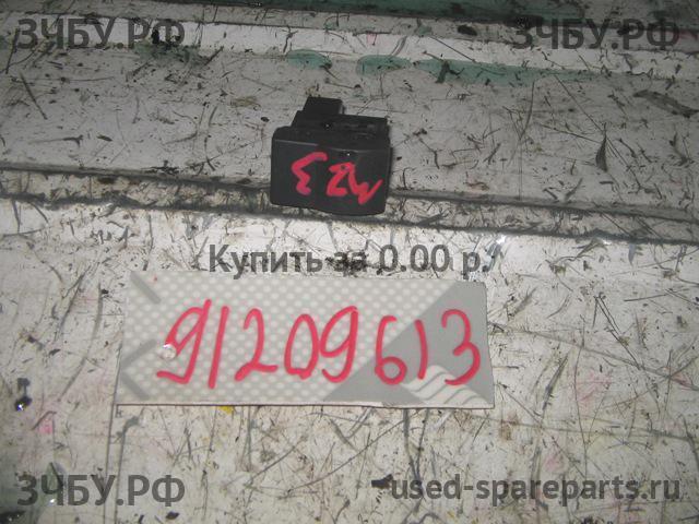Mazda 3 [BK] Пластик салона