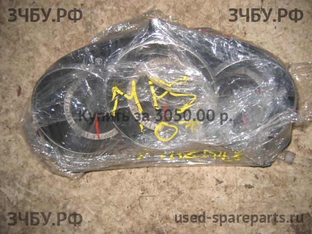 Mazda 3 [BK] Панель приборов