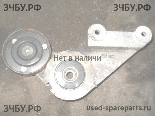 Renault Laguna 1 Кронштейн ролика натяжения ремня