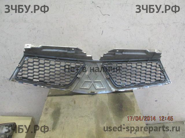 Mitsubishi L200 (4)[KB] Решетка радиатора