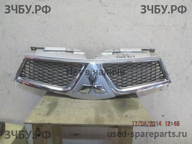Mitsubishi L200 (4)[KB] Решетка радиатора