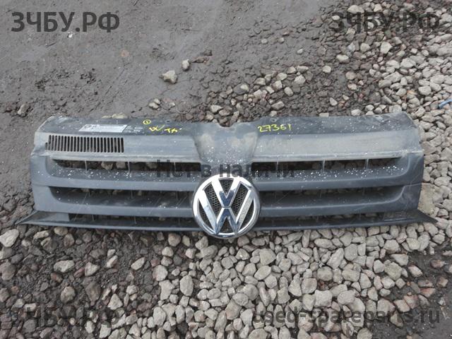 Volkswagen T5 Transporter Решетка радиатора