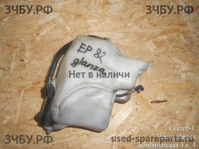 Toyota Starlet (P80) Бачок омывателя лобового стекла