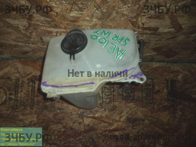 Toyota Sprinter 7 (E100) Бачок омывателя лобового стекла