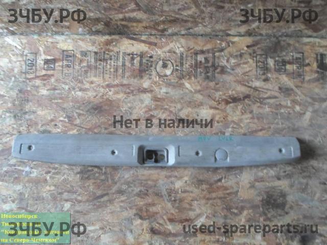 Mazda MPV 1 [LV] Накладка на крышку багажника