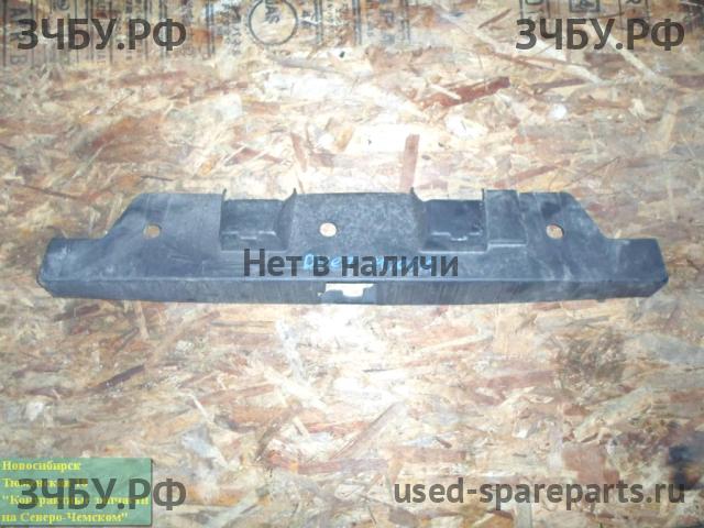 Toyota Duet (M10) Накладка на крышку багажника