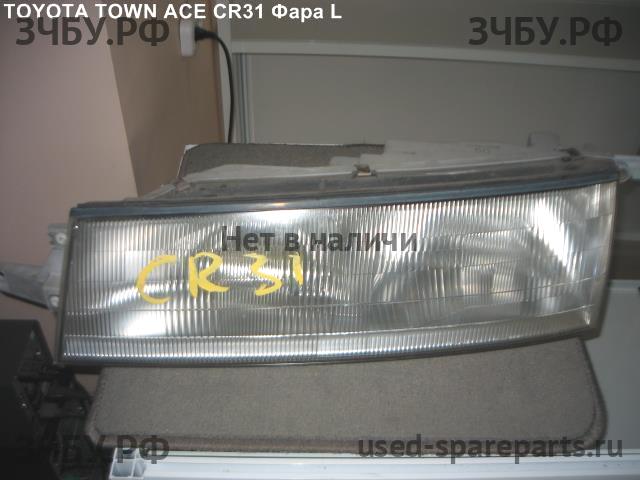 Toyota Town Ace 1 Фара левая