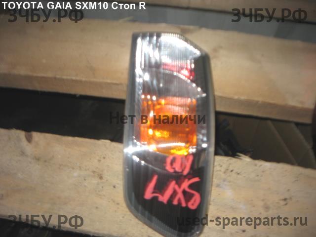 Toyota Gaia Фонарь задний (стоп сигнал)