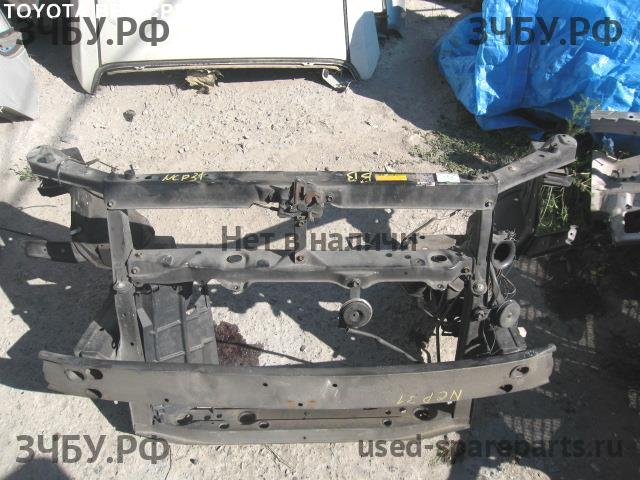 Toyota BB (1) Панель передняя (телевизор)