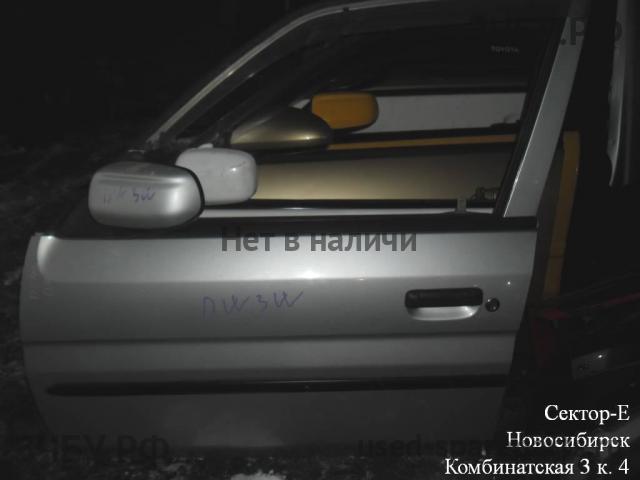 Mazda Demio 1 [DW] Дверь передняя левая