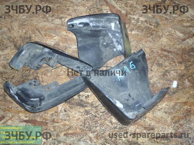 Honda Odyssey 2 Брызговик (комплект)