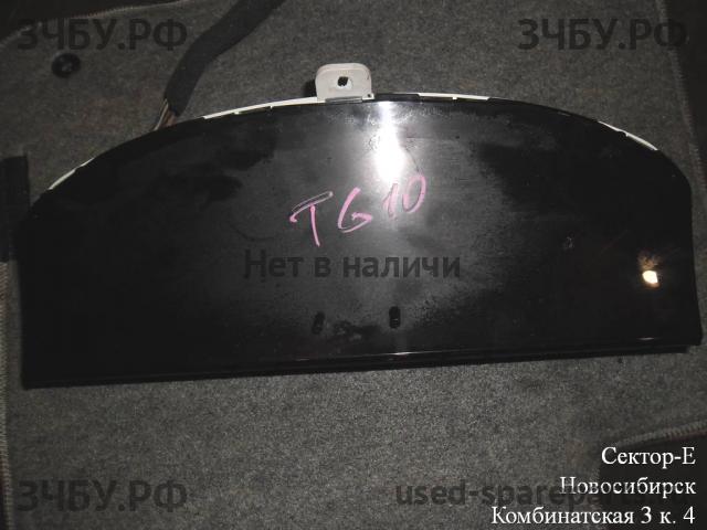 Nissan Bluebird Sylphy (G10) Панель приборов