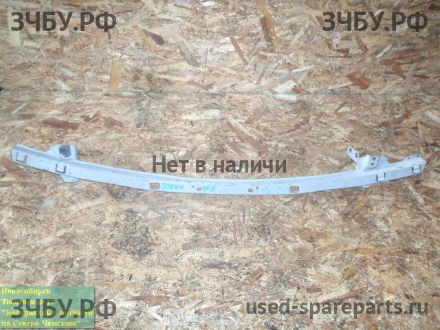 Nissan Sunny (B15) Накладка переднего бампера