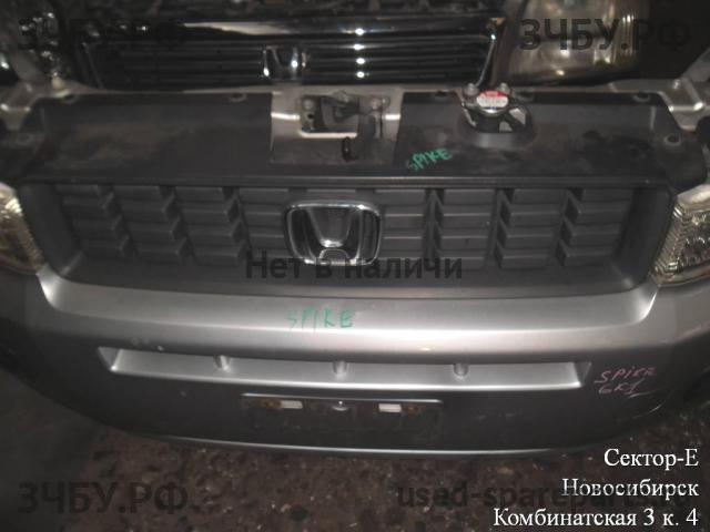 Honda Mobilio Spike Решетка радиатора