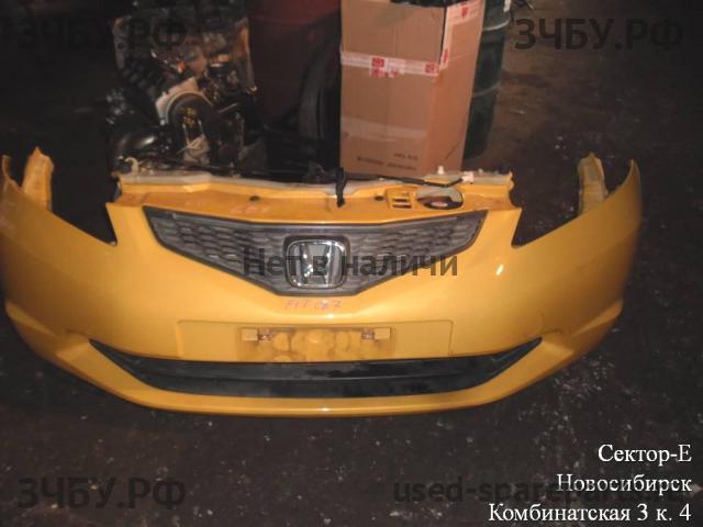 Honda Fit 2 Бампер передний