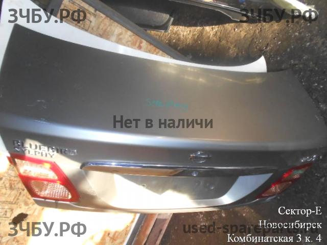 Nissan Bluebird Sylphy (G10) Крышка багажника