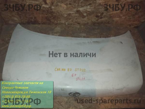 Toyota Carina.E (T190) Крышка багажника