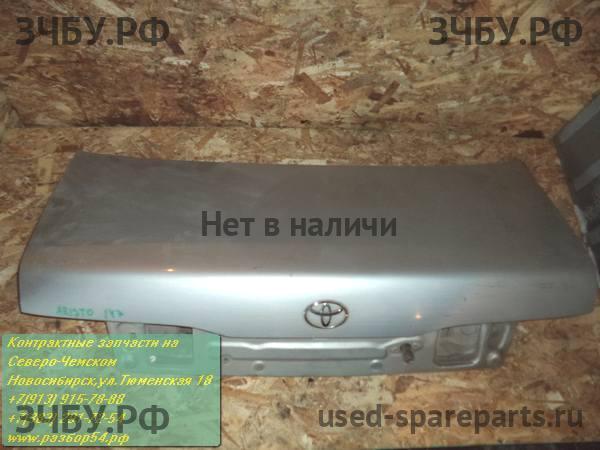 Toyota Aristo 1 Крышка багажника
