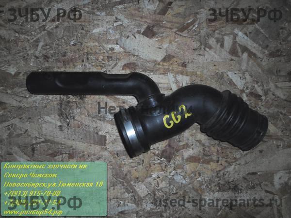 Subaru Impreza 2 (G11) Патрубок воздушного фильтра