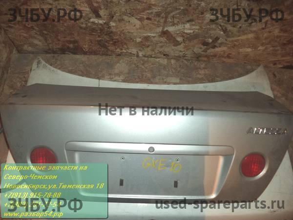 Toyota Altezza Крышка багажника