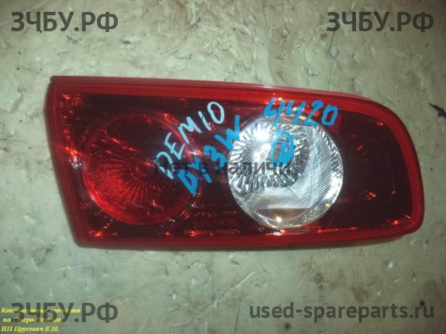 Mazda Demio 2 [DY] Фонарь левый