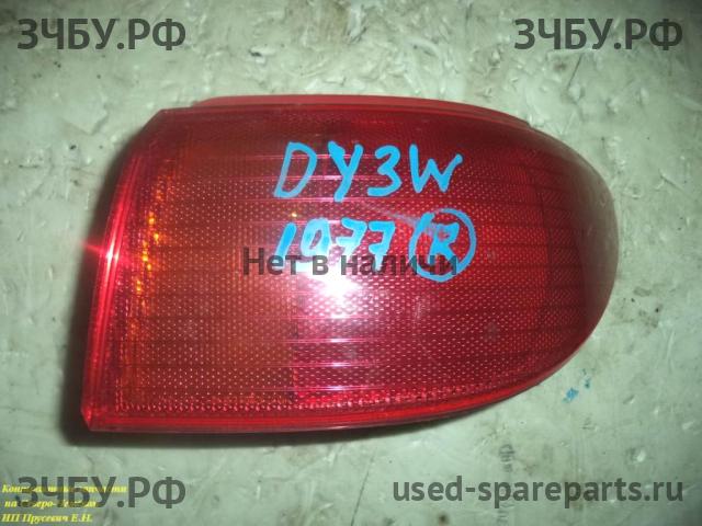 Mazda Demio 2 [DY] Фонарь правый