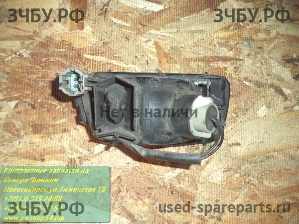 Nissan Cefiro (A32) Указатель поворота в бампер правый