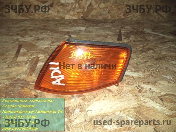 Nissan Wingroad 2 (Y11) Фонарь левый