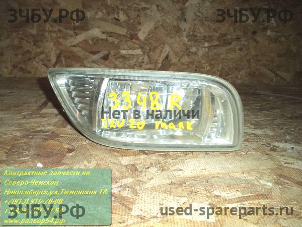Toyota Mark 2 Qualis ПТФ правая